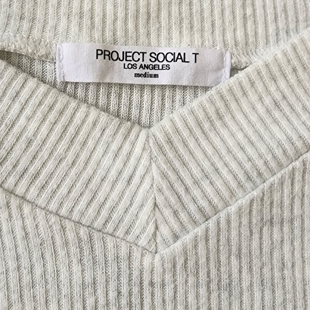 Project social T wife v neck long sleeve top sz M - Picture 2 of 4